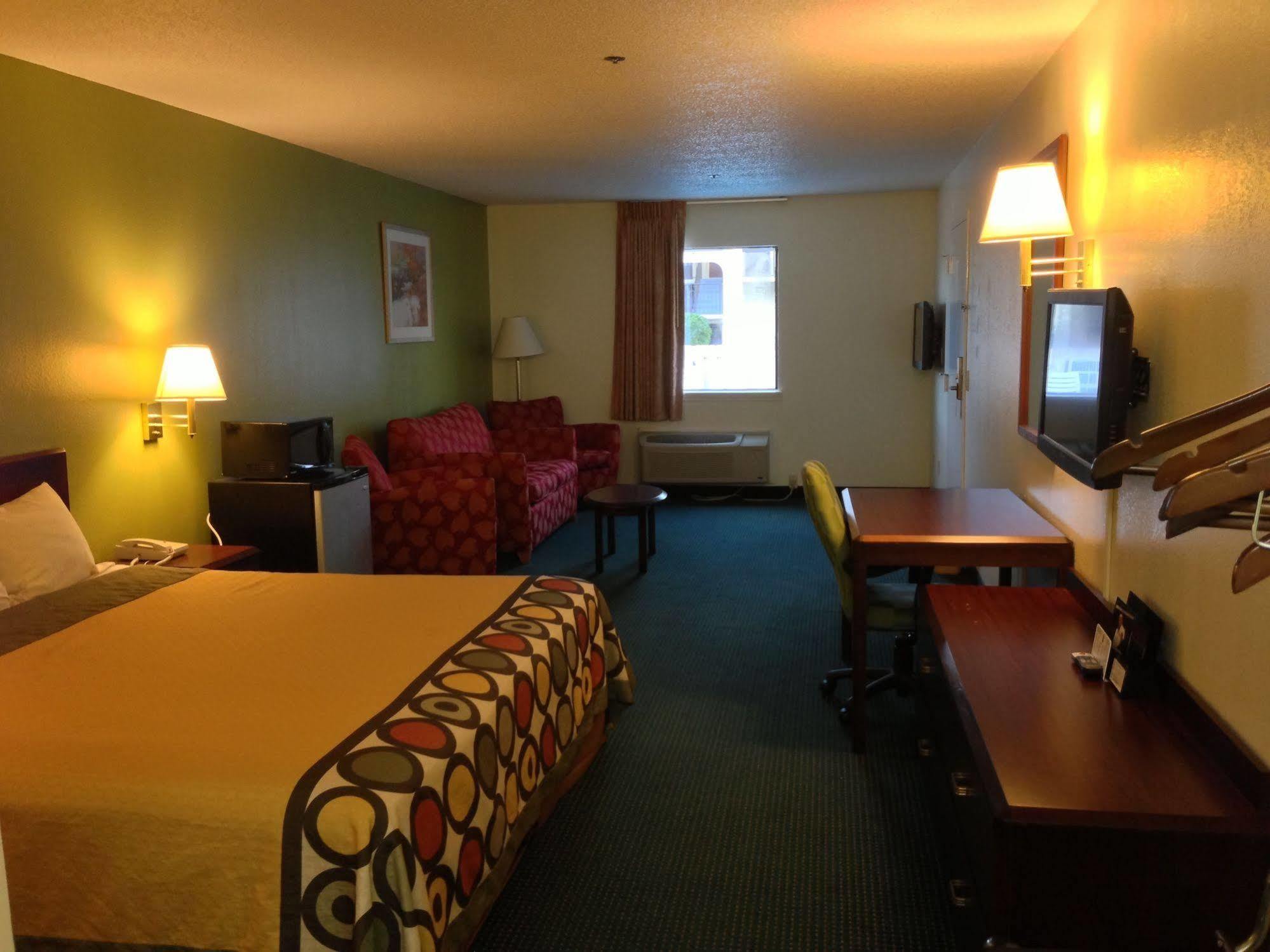 Super 8 By Wyndham Firenze Esterno foto